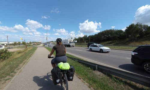 Jour 47 – On galère à rentrer dans Vilnius !