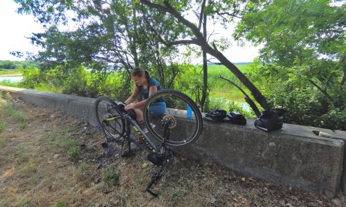 Réparations en voyage à vélo: comment devenir McGyver